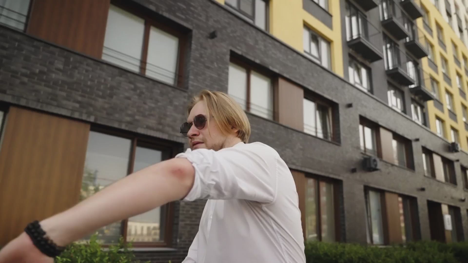 Video preview image